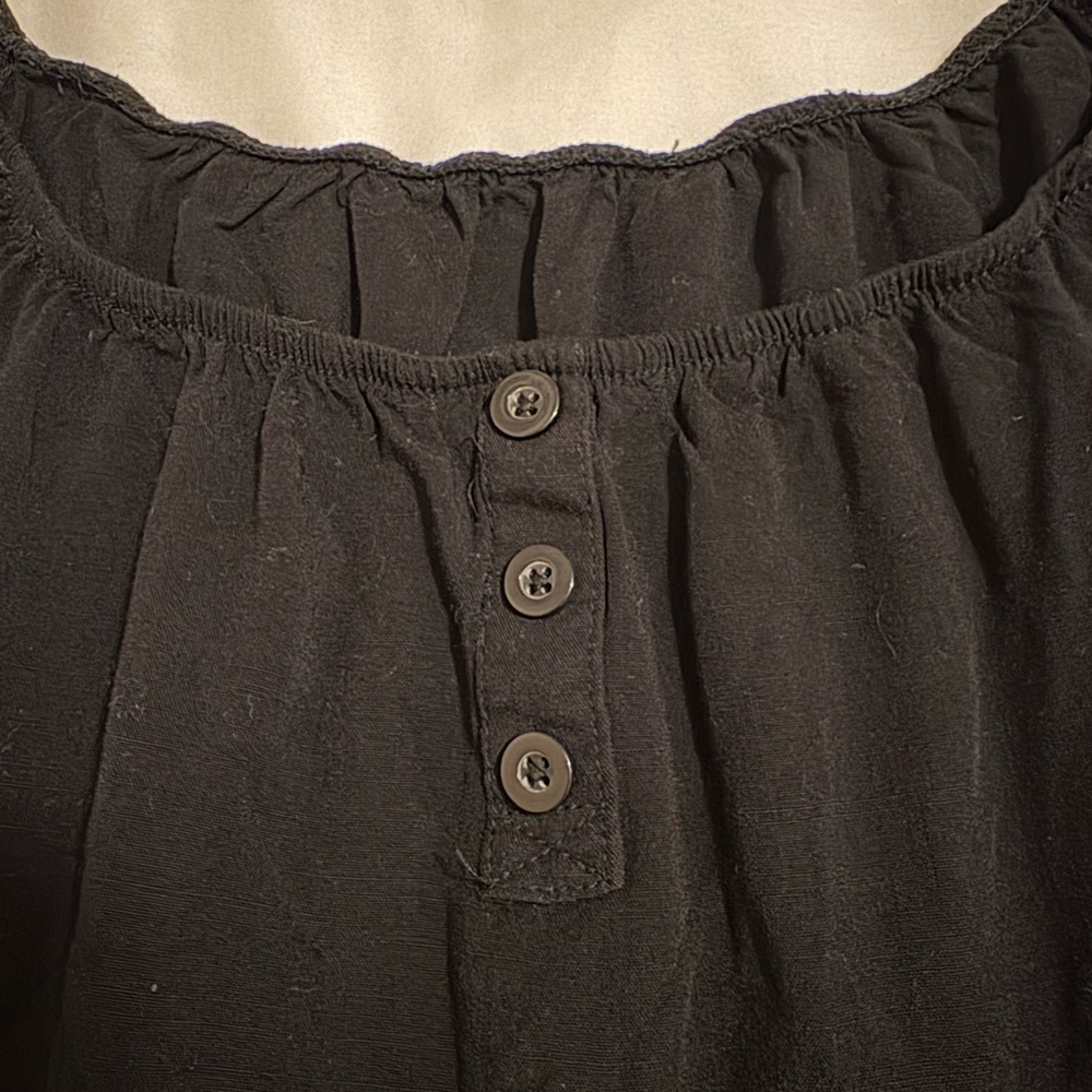 Boho Flowy Button Tee - Picture 2 of 2